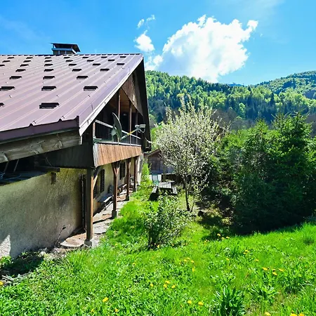 Le Cropt Spacieux 85m² Daire *